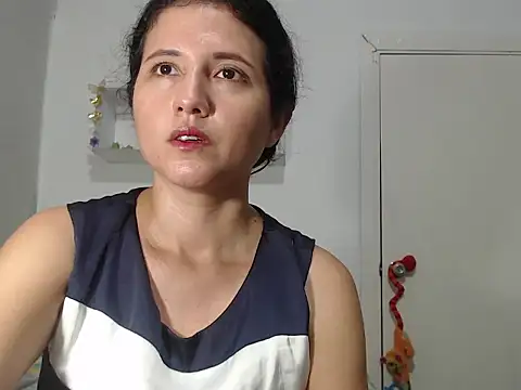 Renata Rivas online show from February 5, 3:53 am