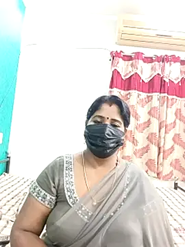 tamil-aunt online show from January 6, 6:00 pm
