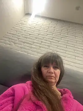 Butterfly8385 online show from October 23, 9:10 pm