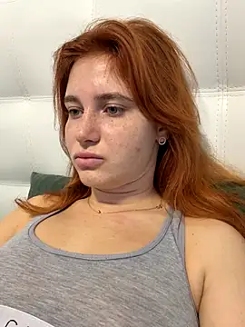 SweeetieFox online show from October 21, 7:34 am
