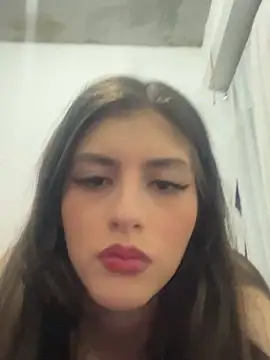 AlessiaLuxx online show from April 27, 11:24 pm