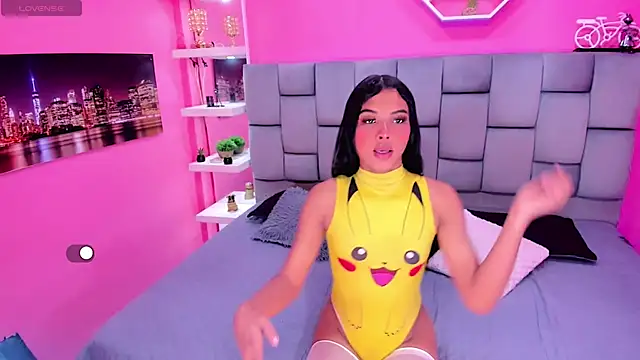 KIISHANNY online show from October 24, 8:27 pm