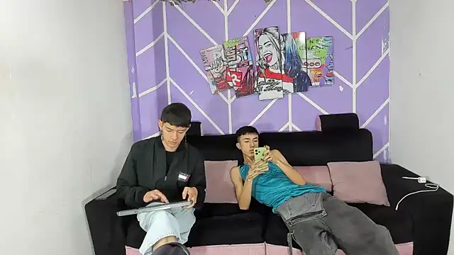 heyy noah11 online show from March 26, 1:35 pm