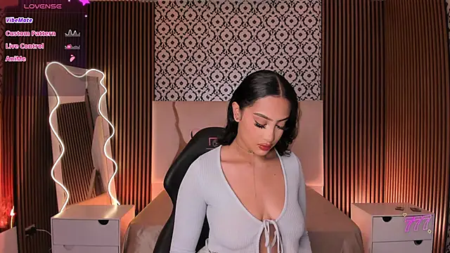 BEELLA TAY1 online show from April 4, 12:04 pm