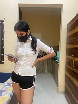 deepikaa aroraa online show from November 21, 10:28 am