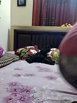 Tanha18 online show from February 8, 1:59 pm