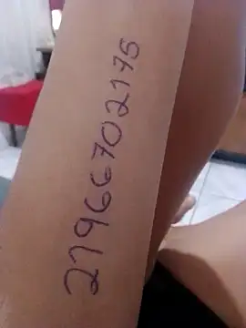 Camilanifeta online show from March 27, 9:54 am