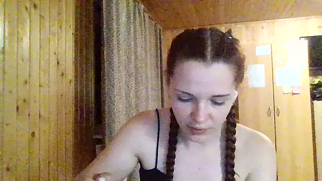 AmeliieLaFleur online show from April 14, 9:37 pm