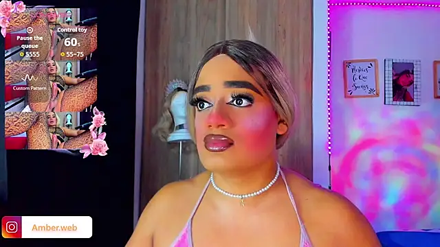 Sofiabigcock22 online show from May 21, 11:41 am
