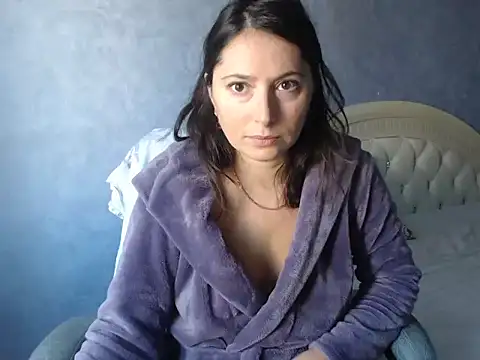 LuckyLisa23 online show from October 25, 10:12 am