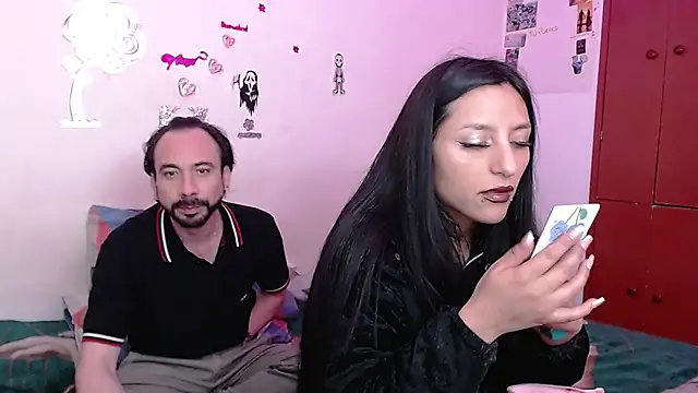 Isis Robert online show from November 20, 11:28 pm