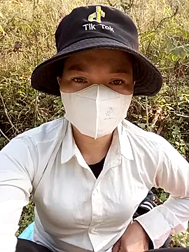 nat-tri online show from December 1, 3:21 am