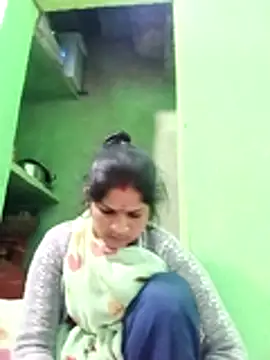 Karishma cute online show from January 17, 3:03 am