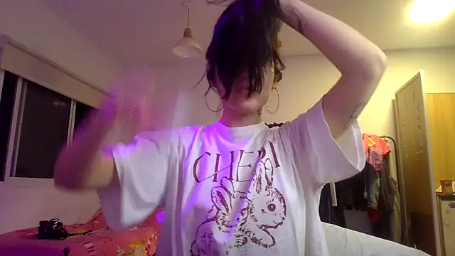 miapink33 online show from March 9, 11:41 pm