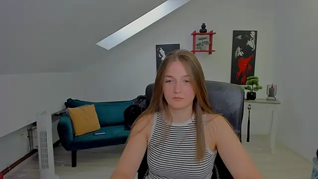 AnneWilsonn online show from May 20, 5:15 am