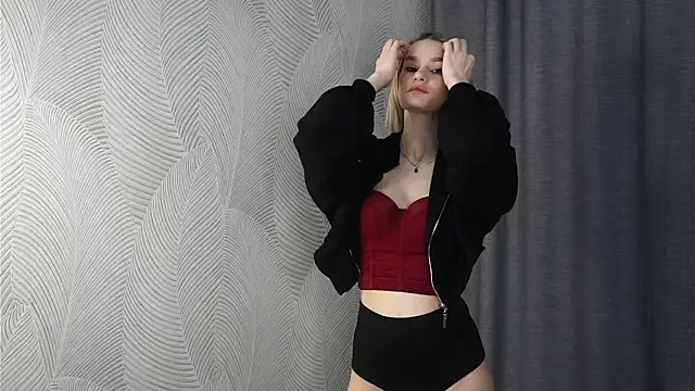 NaomiSweetheart online show from October 20, 8:01 pm