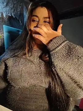 EliaStone05 online show from December 19, 6:27 am