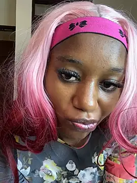 NyahHeat online show from April 12, 1:25 pm