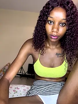 NyahHeat online show from November 2, 9:02 am