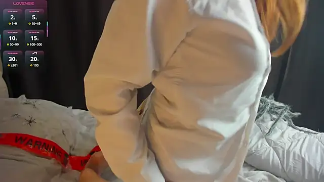 HeatherNextDoor online show from October 21, 3:54 am