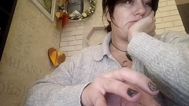 GwendolynFoster online show from October 22, 3:17 pm