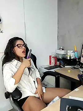 I karly online show from November 2, 4:54 pm