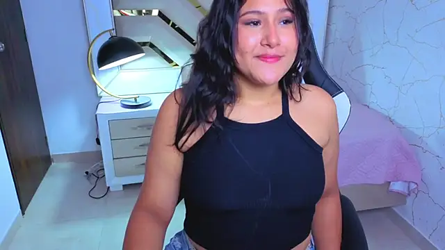 luna jonezz online show from November 28, 11:13 am