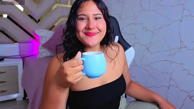 luna jonezz online show from November 12, 11:19 am