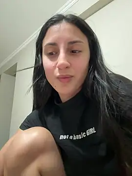 itsmiasofia online show from June 30, 2:44 am