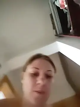 SandyCassie online show from May 19, 8:32 am