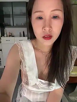 littlesluttycat online show from May 5, 1:03 pm