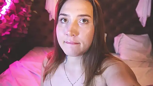 AmiraChase online show from October 27, 2:12 pm