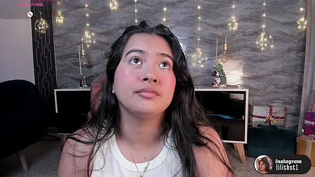 lilithst  online show from January 6, 8:45 pm