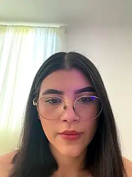 Julietalcl online show from December 2, 9:06 pm