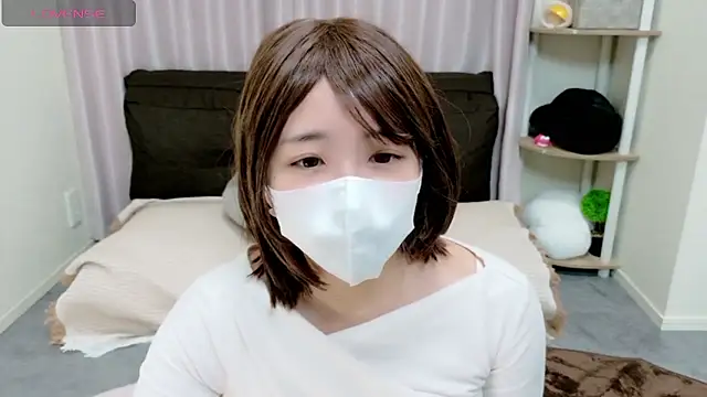 Snapshot of Konomi_zaurusu chatting on October 17, 11:13 am Konomi zaurusu online show from October 17, 11:13 am