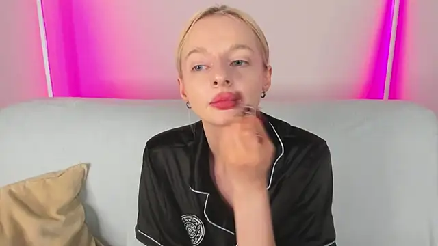 AlessaKiss online show from June 6, 9:48 am