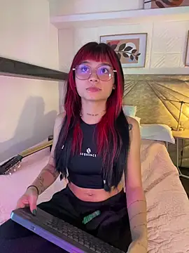 Emma duff online show from March 24, 7:41 pm