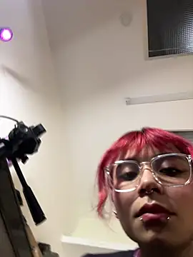 Emma duff online show from June 18, 11:59 am