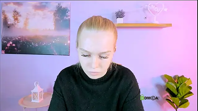 megan cold online show from November 2, 10:07 am