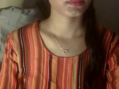 Shezi N online show from April 13, 1:01 pm