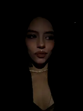 ViictoriaLeeon online show from November 30, 7:40 pm