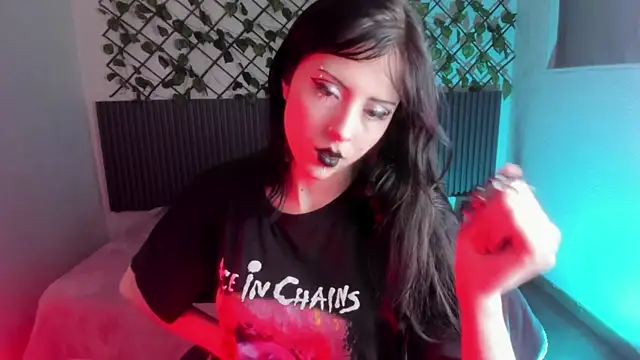 Dark Niight  online show from April 1, 1:41 pm