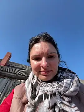 kinkysarahx online show from March 10, 11:25 am