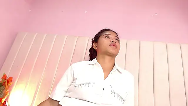 miel alisha online show from January 13, 12:42 pm