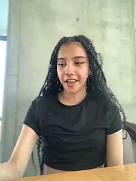 MiaaCute- online show from November 3, 9:52 pm