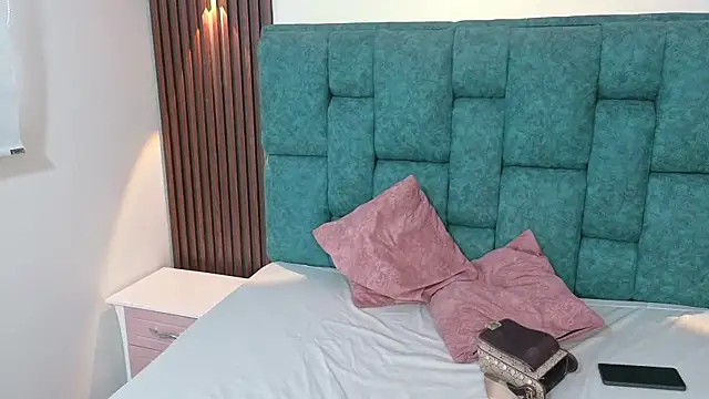 MadissonMontero online show from November 13, 9:47 pm