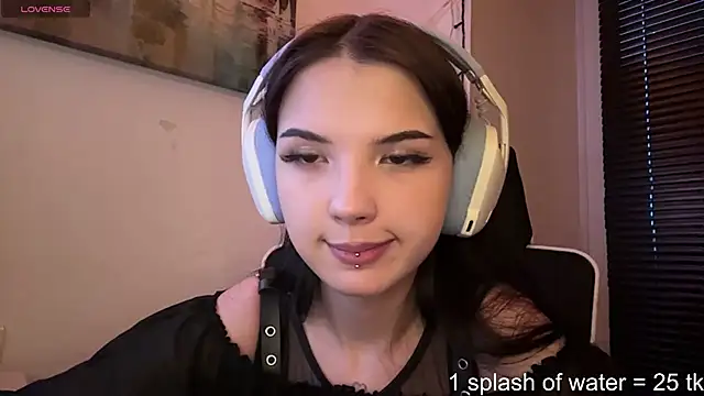 HanaMantanaDell online show from March 27, 3:02 pm