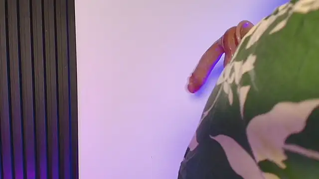 sophiie18 online show from November 5, 9:53 pm