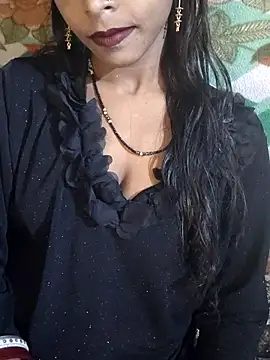 Itz Aisha   online show from July 22, 5:52 am