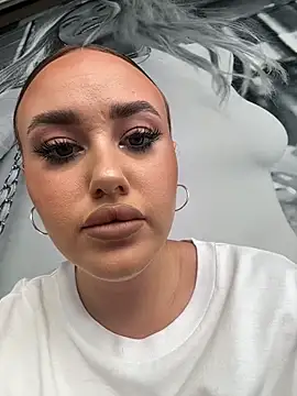 KiraSunshine online show from February 15, 6:05 am